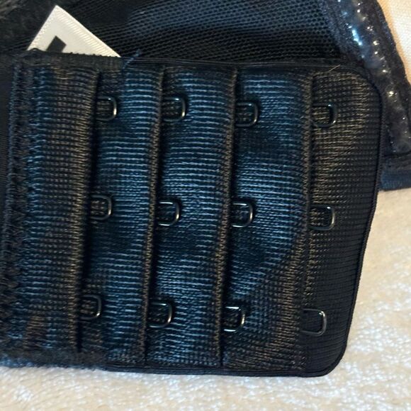 Strapless Black Lace Push-up Bra 34C - Picture 4 of 6